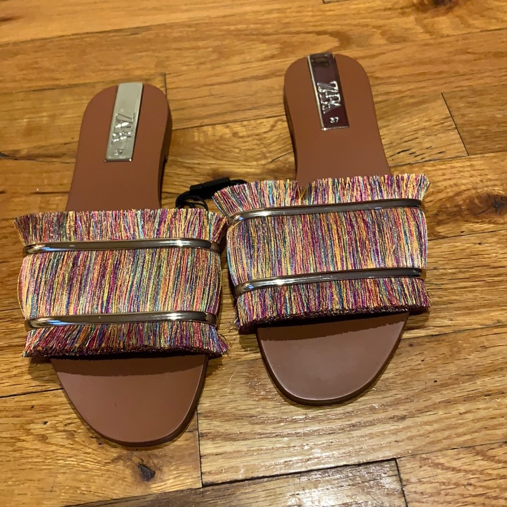 Zara  SANDALS WITH COLORFUL FRINGES Brand New size 37
